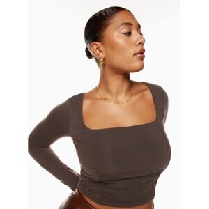 Aritzia Wilfred Lydia ruched long sleeve top in a dark brown color Size Medium